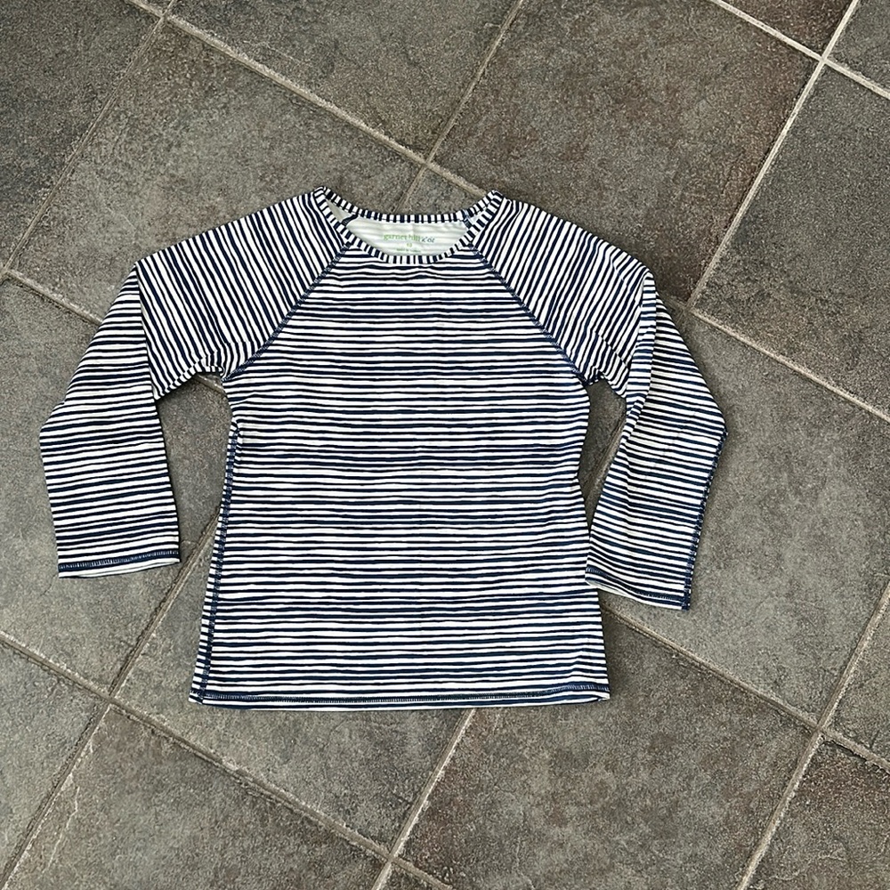 Garnet Hill girls rash guard